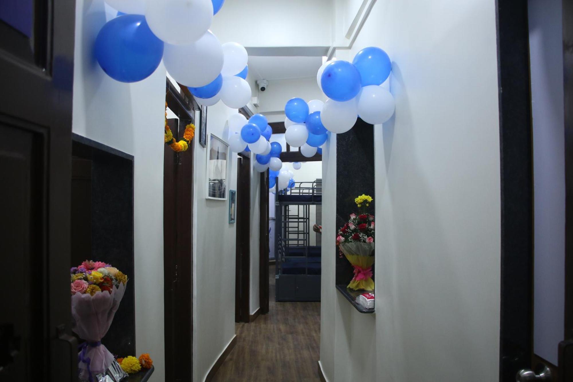 Fostel- The Fort Hostel Мумбаи Экстерьер фото
